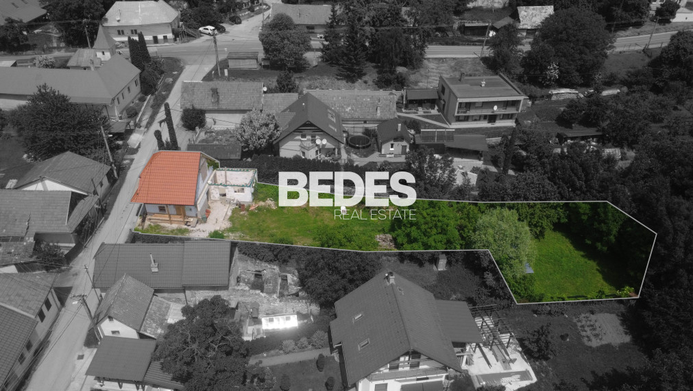 BEDES | Tradičný rodinný dom v rekonštrukcií, obec Šútovce