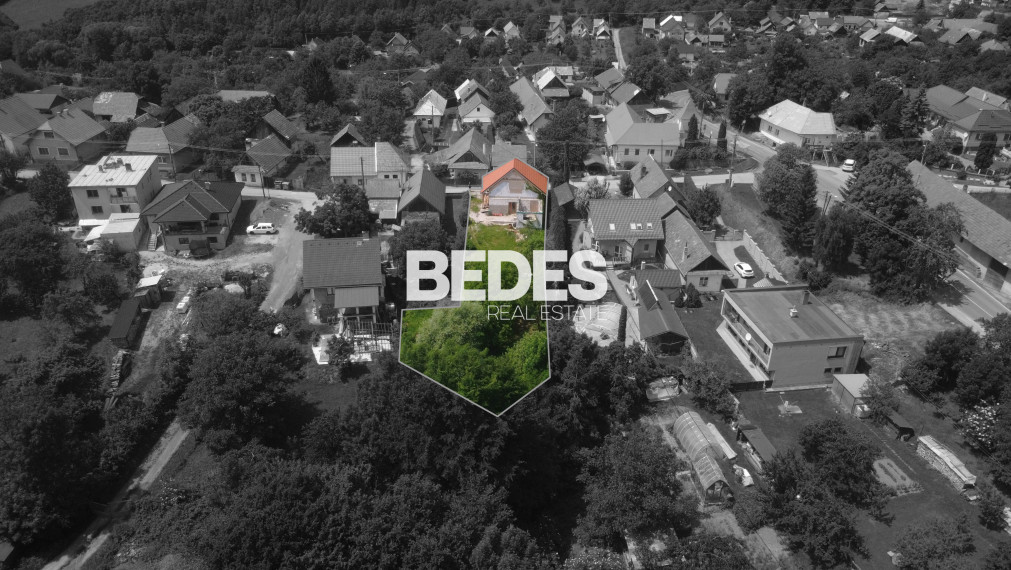 BEDES | Tradičný rodinný dom v rekonštrukcií, obec Šútovce