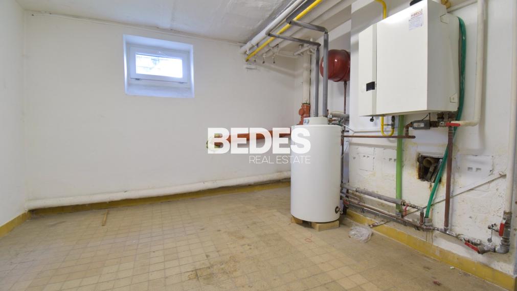 BEDES | multifunkčný priestor so skladom, parking, Prievidza