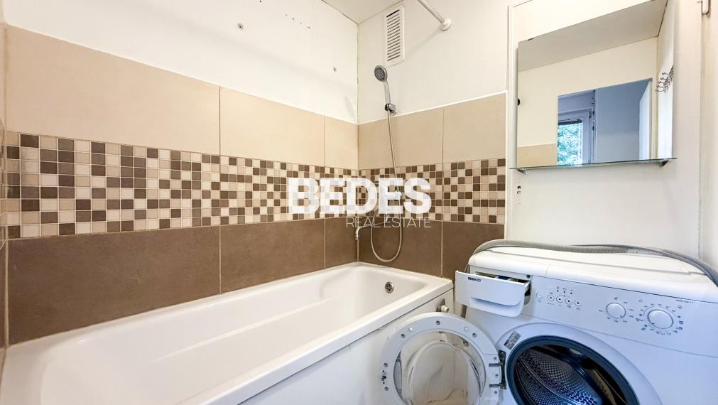 Prenájom – veľkometrážny 2izb. byt, 2x balkón, MC, Handlová