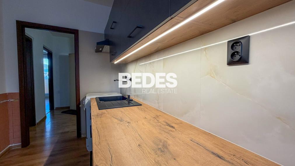 Prenájom – veľkometrážny 2izb. byt, 2x balkón, MC, Handlová