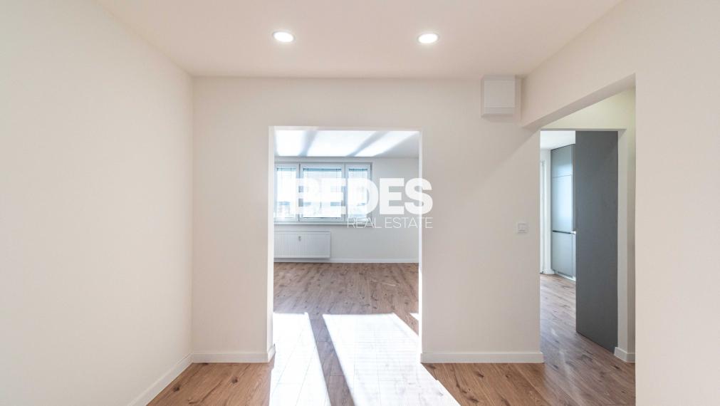 BEDES | Veľký 3-izbový byt po kompletnej, modernej rekonštrukcii
