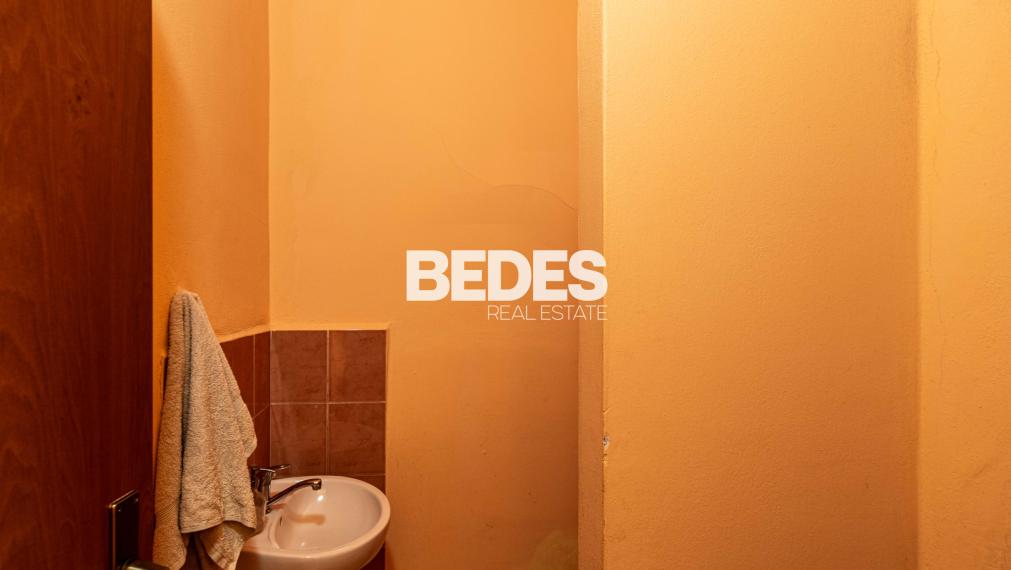 BEDES | Podnikateľský priestor v priamom centre Bojníc, 196m2