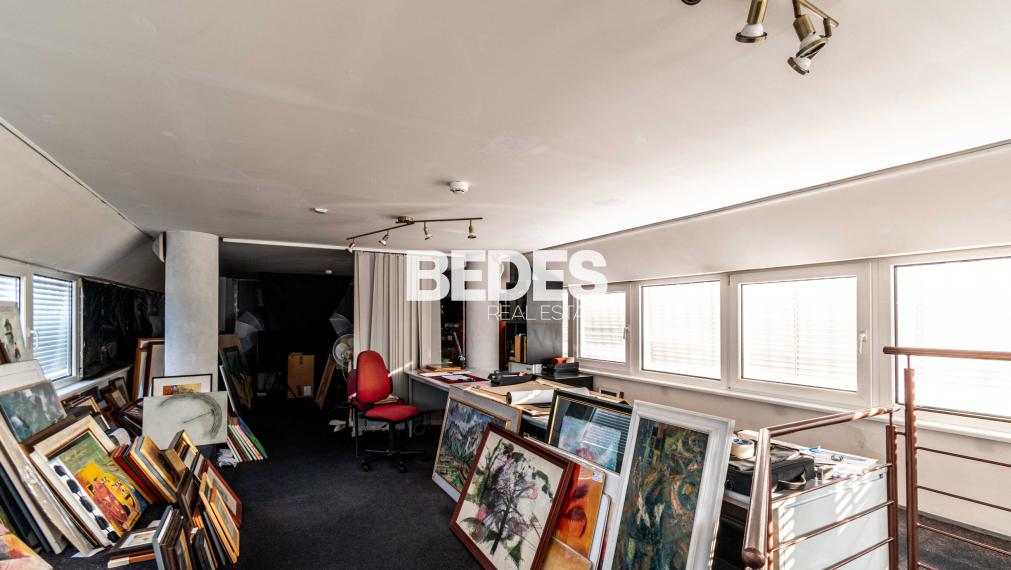 BEDES | Podnikateľský priestor v priamom centre Bojníc, 196m2