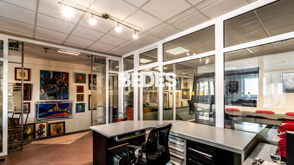 BEDES | Podnikateľský priestor v priamom centre Bojníc, 196m2