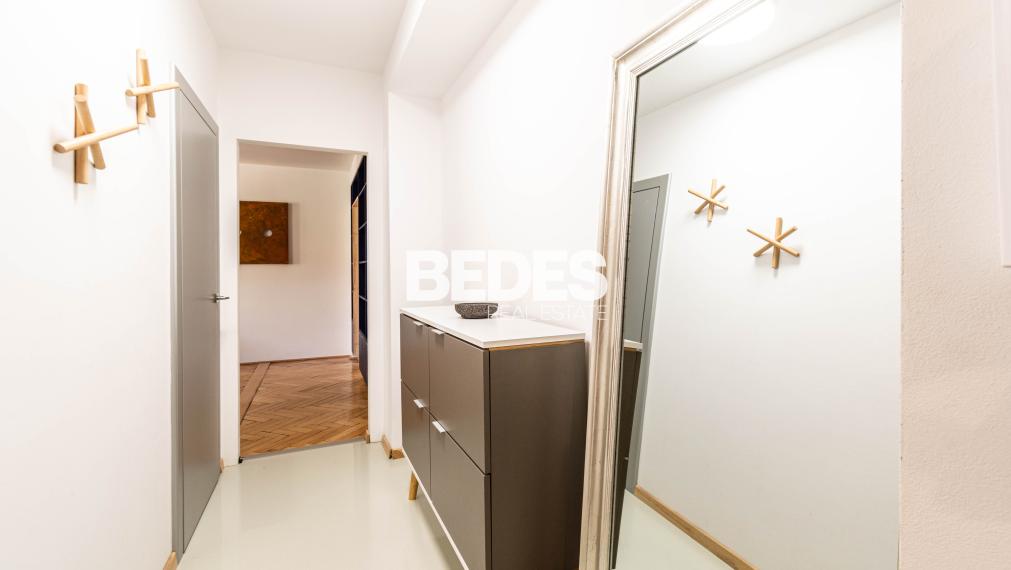 BEDES | Prenájom 2,5-izbový byt, Priama ul., Prievidza