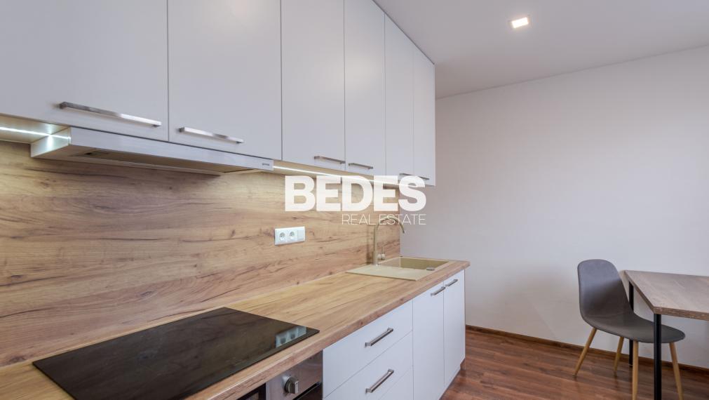 BEDES | Moderný 1.5 izbový byt s kompletným zariadením