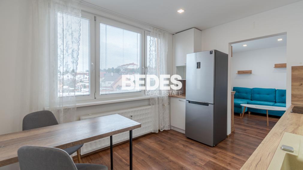 BEDES | Moderný 1.5 izbový byt s kompletným zariadením