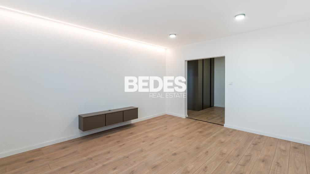 BEDES | Moderný 3 izbový byt po kompletnej rekoštrukcii, loggia