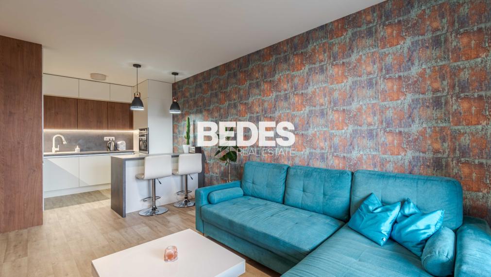 BEDES | 2 izbový byt s terasou a parkovaním, North Residence