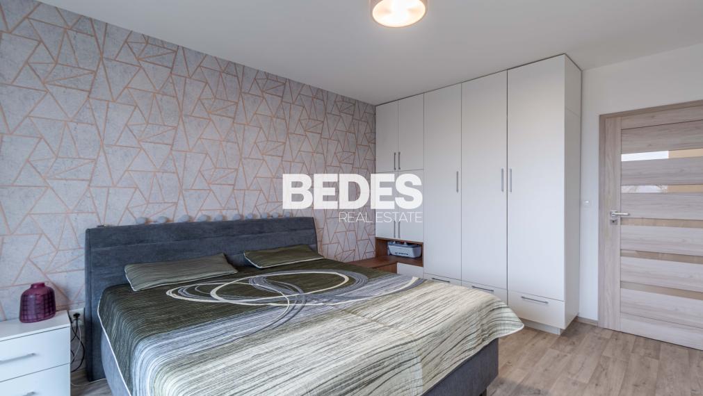 BEDES | 2 izbový byt s terasou a parkovaním, North Residence