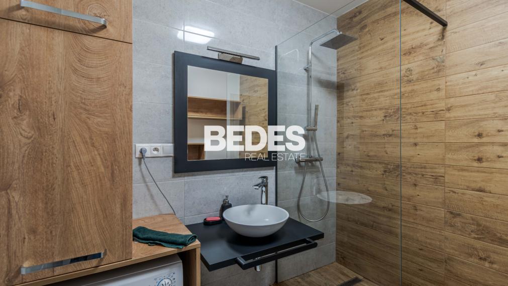 BEDES | 2 izbový byt s terasou a parkovaním, North Residence