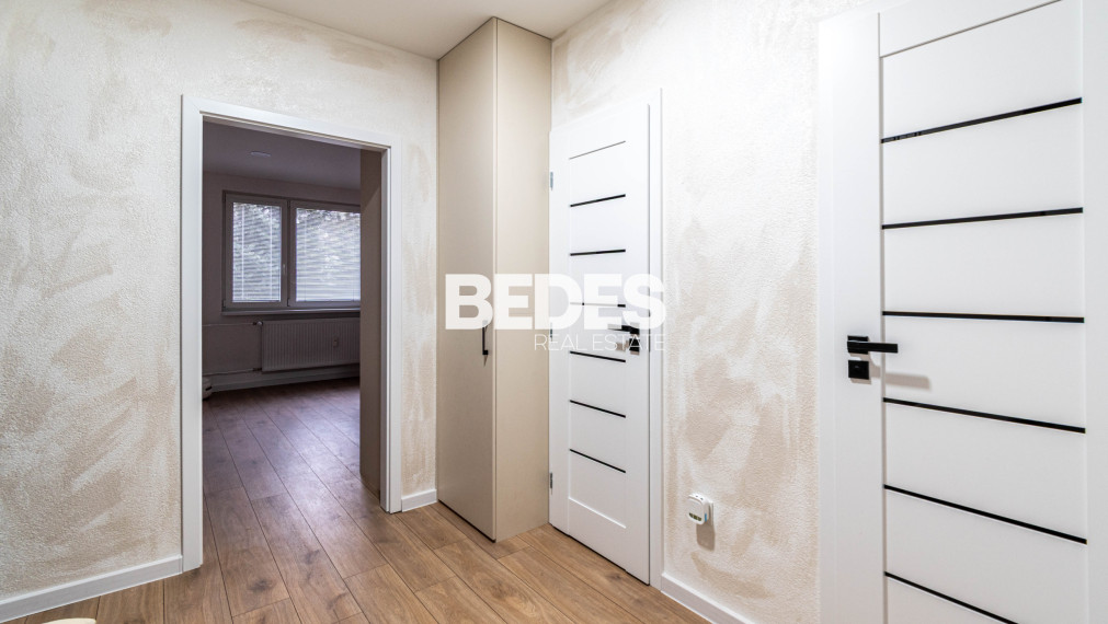 BEDES | REZERVOVANÉ: Predaj 2,5-izbový byt,  Prievidza