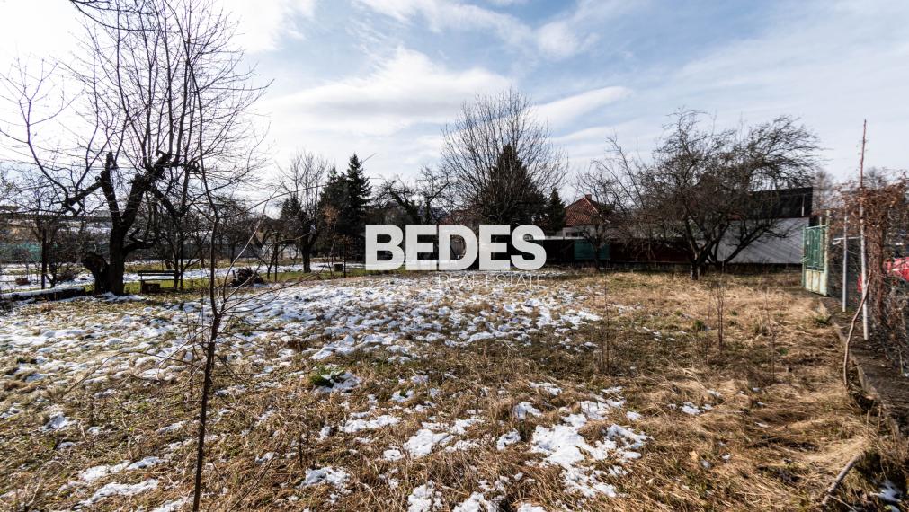 BEDES | Predaj pozemku na Tenisovej ul., 675 m2, Prievidza