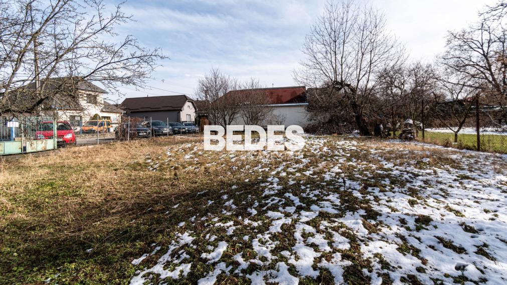 BEDES | Predaj pozemku na Tenisovej ul., 675 m2, Prievidza