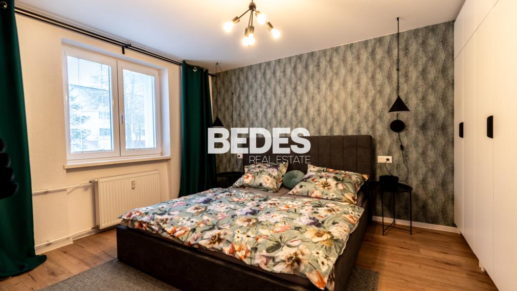 BEDES |  Štýlový 2- izbový byt v centre mesta Handlová