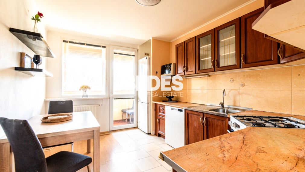 BEDES | Veľkometrážny byt, šatník, sklad, loggia, Okružná