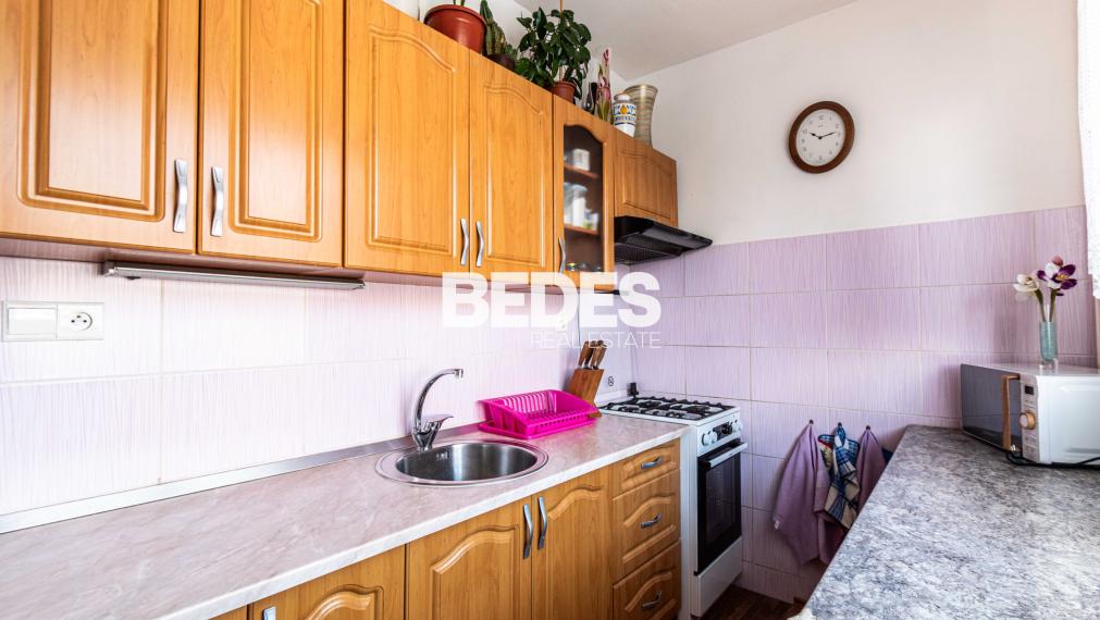 BEDES | 2 izbový byt na Starom sídlisku po čiastočnej rekonštrukcii