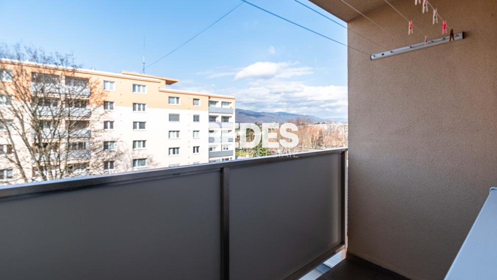 BEDES | 2 izbový byt na Starom sídlisku po čiastočnej rekonštrukcii