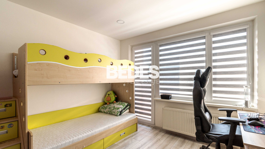 BEDES | Zariadený 3 izbový byt po rekonštrukcii, 4x loggia