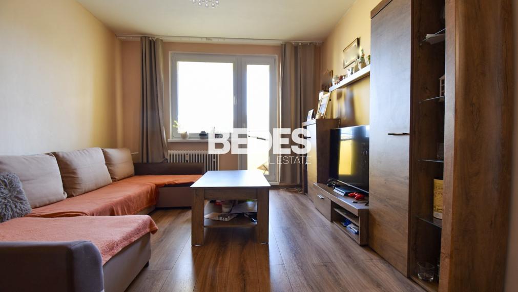 BEDES | 2izb, 64m2, 1x loggia, 1x balkón, 6/6p, Morovnianska