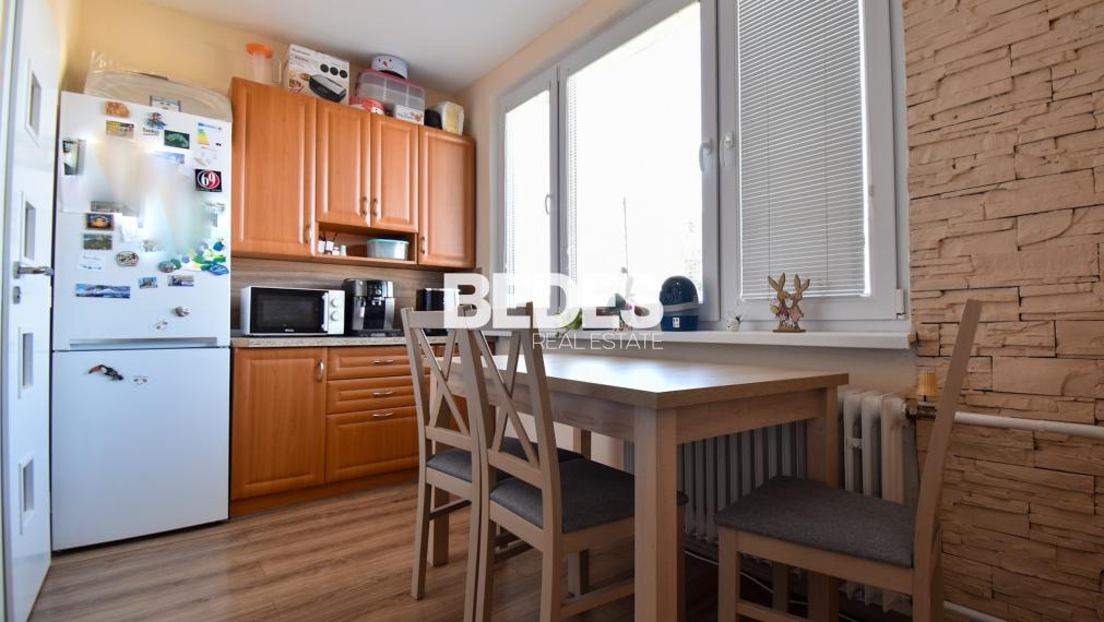 BEDES | 2izb, 64m2, 1x loggia, 1x balkón, 6/6p, Morovnianska