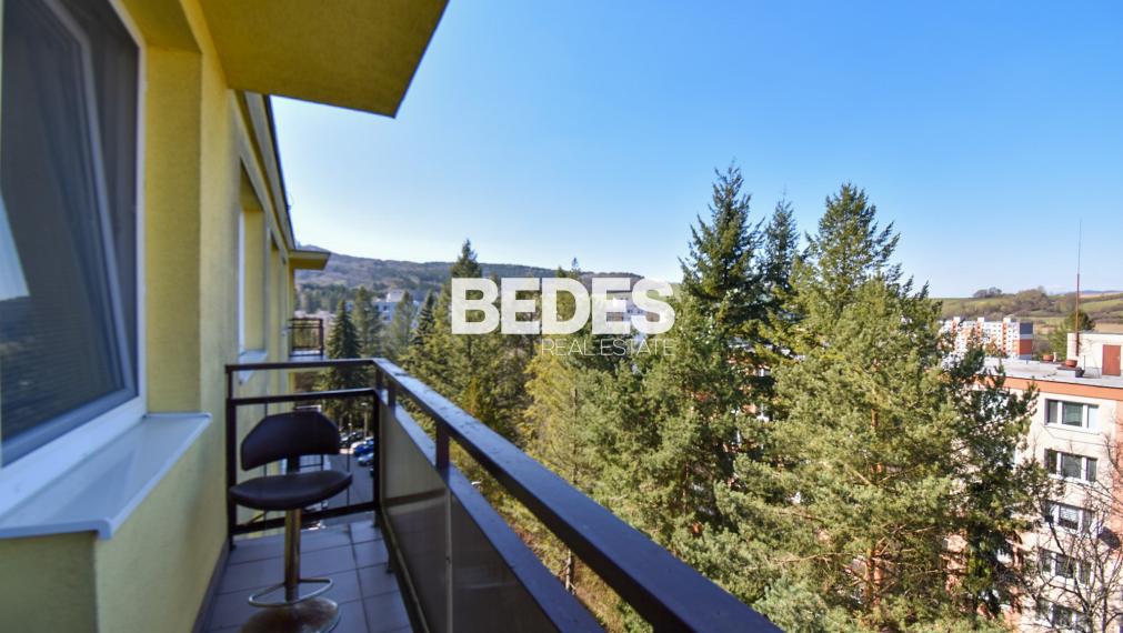 BEDES | 2izb, 64m2, 1x loggia, 1x balkón, 6/6p, Morovnianska