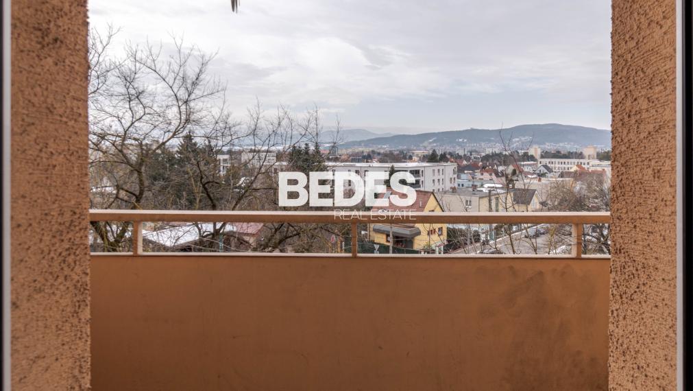 BEDES | Moderný 1.5 izbový byt s kompletným zariadením