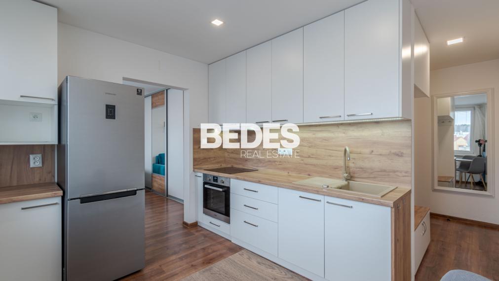 BEDES | Moderný 1.5 izbový byt s kompletným zariadením