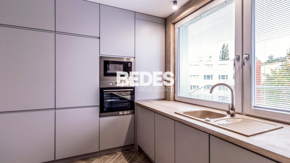BEDES | Moderný 3 izbový byt po kompletnej rekonštrukcií, loggia