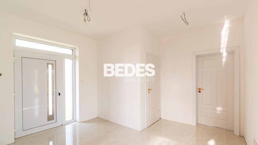 BEDES | 4izb. novostavba182m2, pozemok 659m2, 3x terasa, garáž