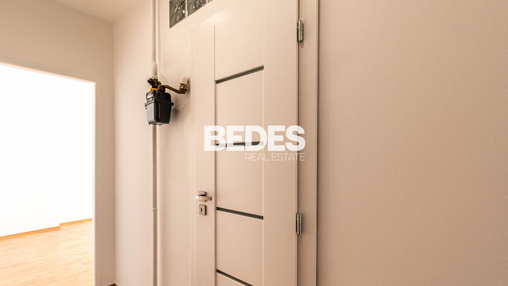 BEDES | Čiastočne zrekonštruovaný 1 izbový byt s balkónom