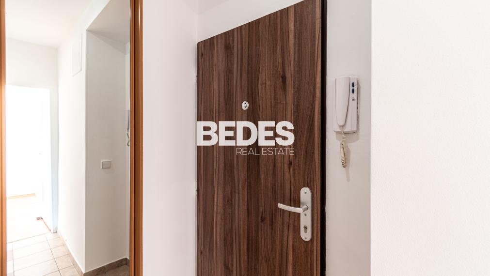 BEDES | Čiastočne zrekonštruovaný 1 izbový byt s balkónom