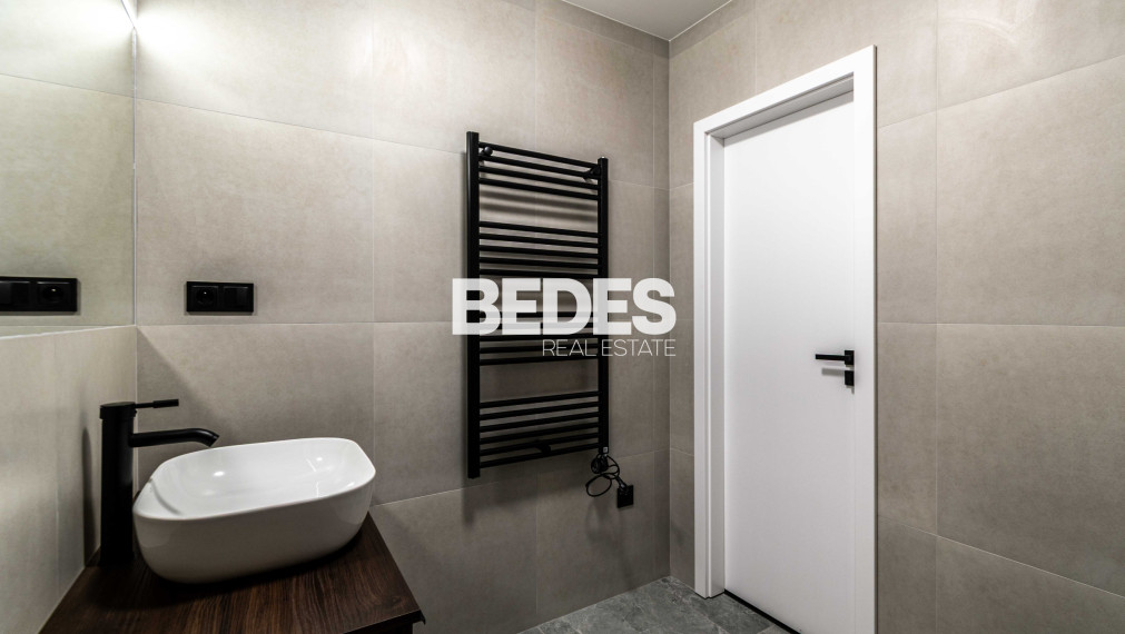 BEDES | Moderný 3 izbový byt po kompletnej rekonštrukcií, loggia