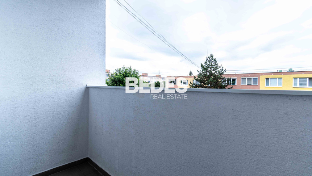 BEDES | Moderný 3 izbový byt po kompletnej rekonštrukcií, loggia
