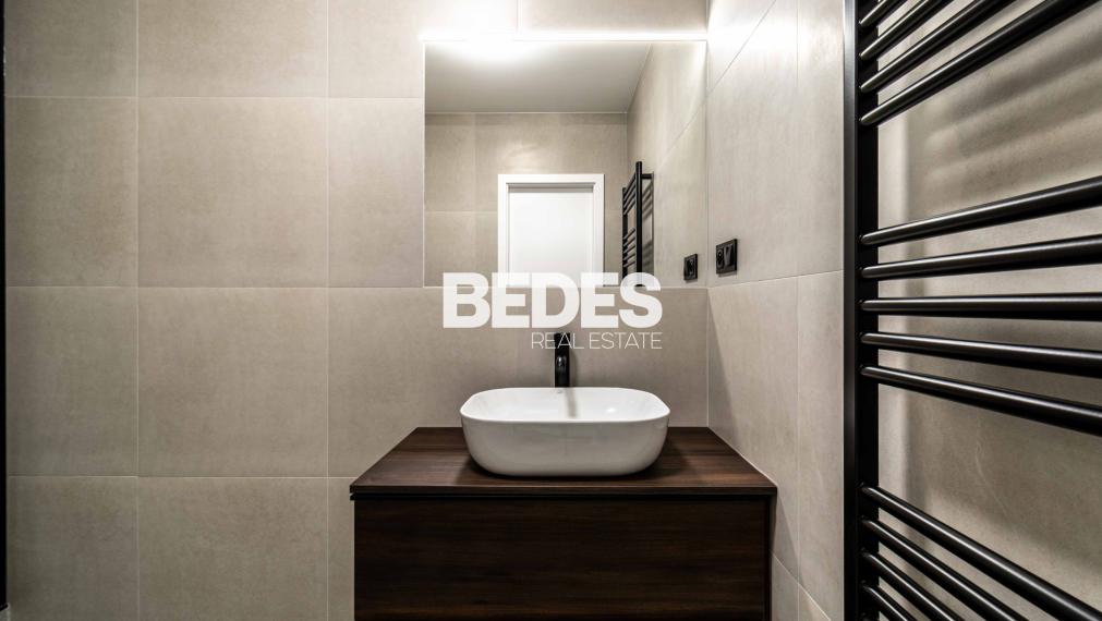 BEDES | Veľkometrážny 3 izbový byt, kompletná rekonštrukcia, walk-in šatník