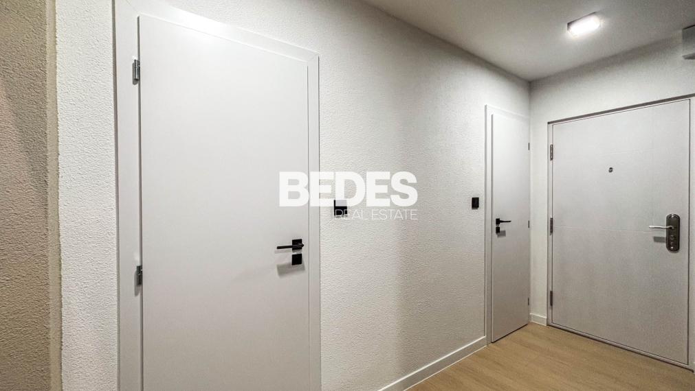 BEDES | Veľkometrážny 3 izbový byt, kompletná rekonštrukcia, walk-in šatník