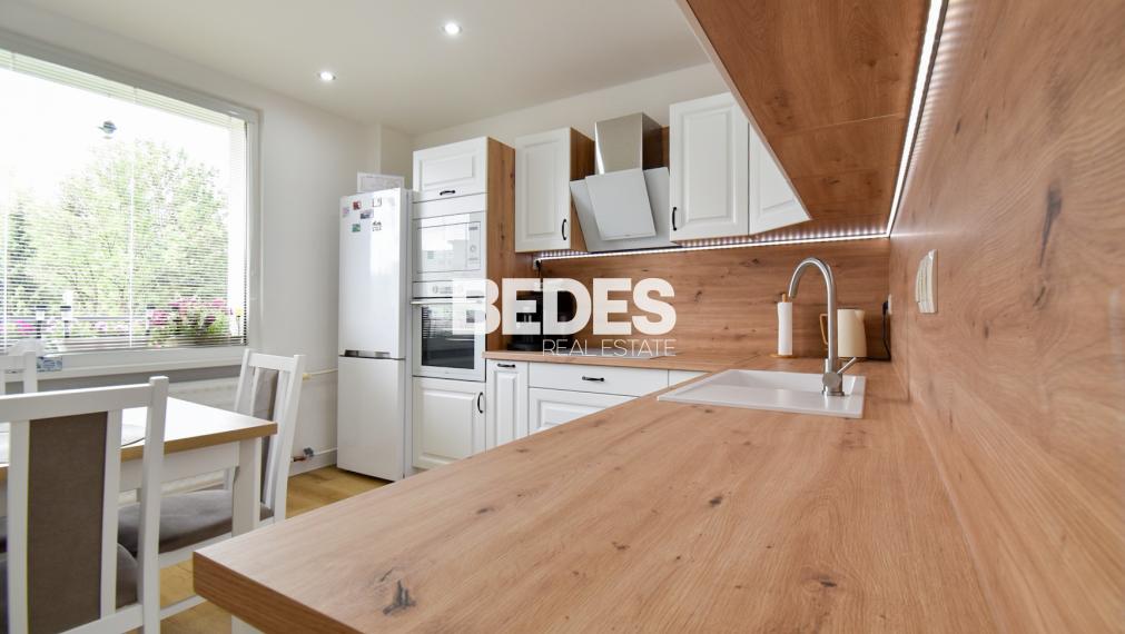 BEDES | priestranný 3 izb. byt, 75 m2, 2x loggia, EXKLUZÍVNE
