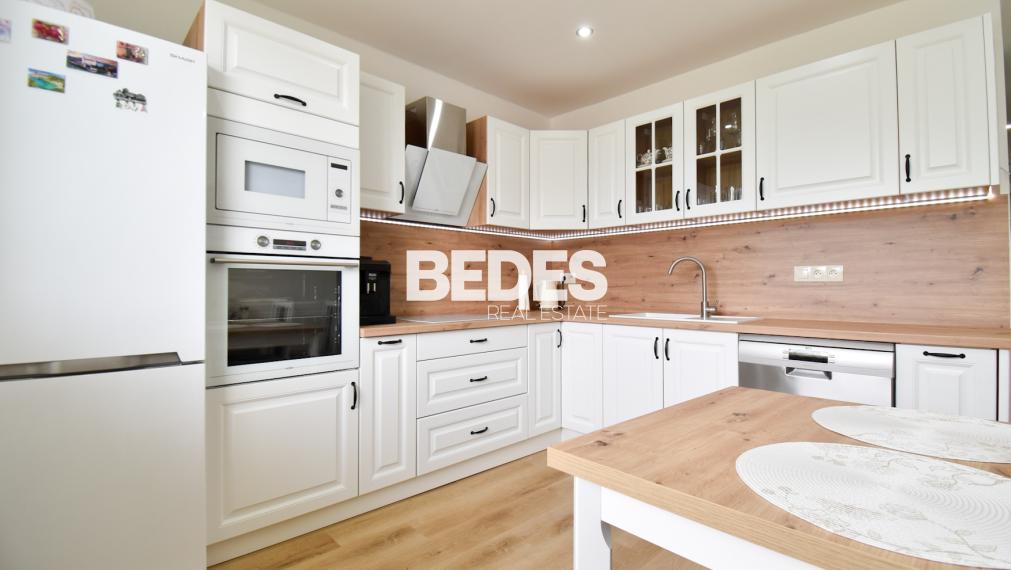 BEDES | priestranný 3 izb. byt, 75 m2, 2x loggia, EXKLUZÍVNE
