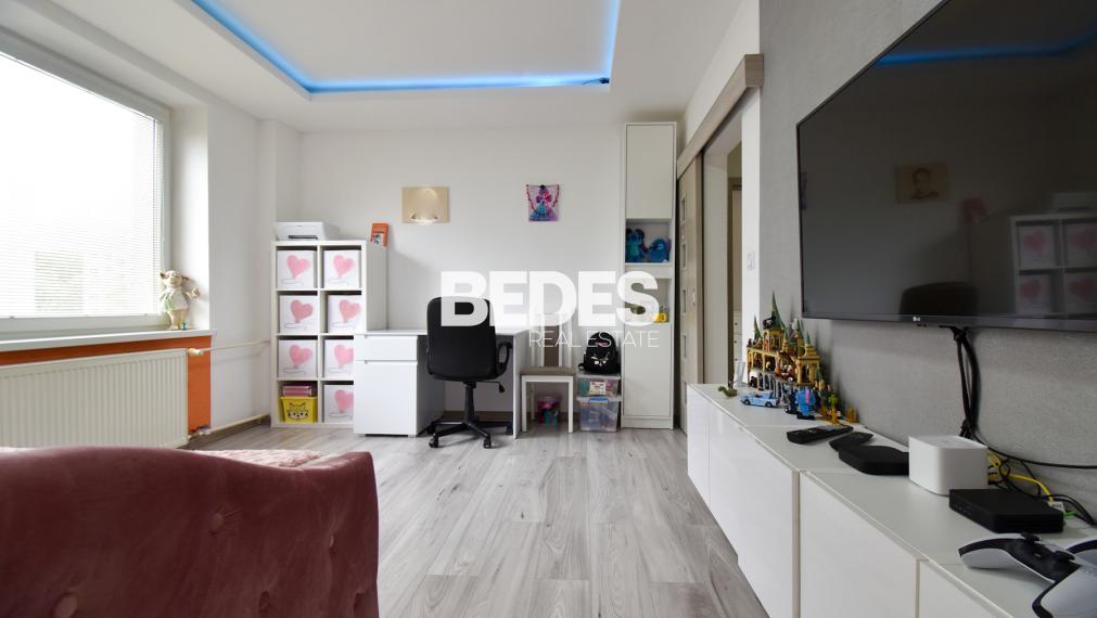 BEDES | priestranný 3 izb. byt, 75 m2, 2x loggia, EXKLUZÍVNE