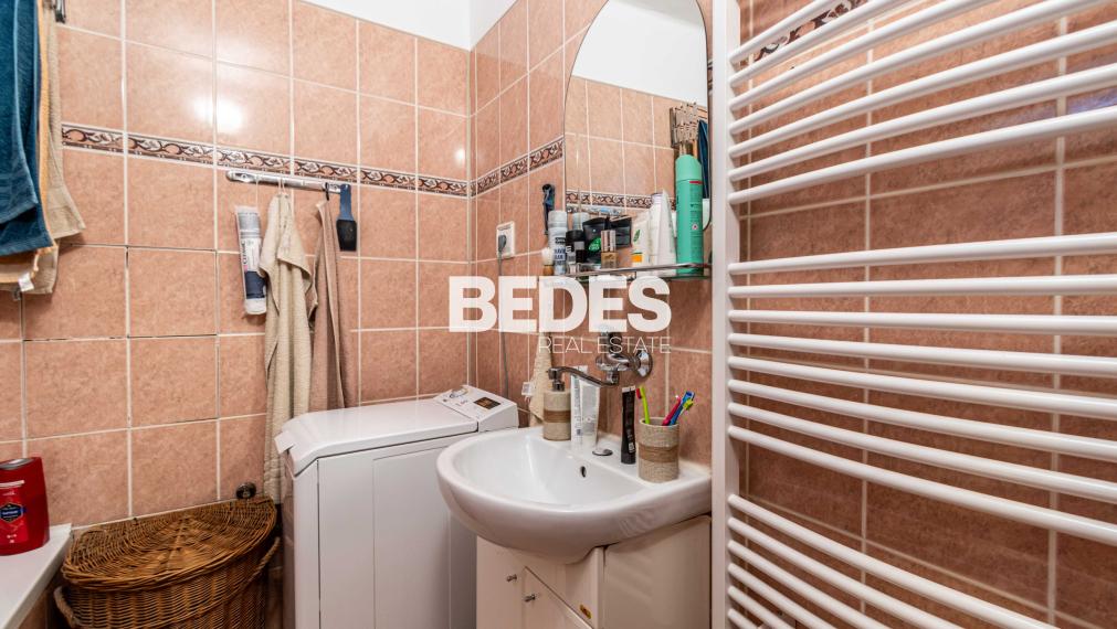 BEDES | Priestranný 2 izbový byt s balkónom v Zemianskych Kostoľanoch