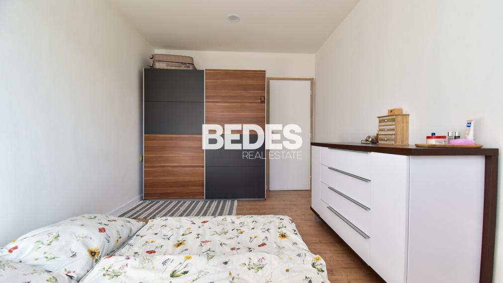 BEDES | EXKLUZÍVNE - 3i byt, 70m2, 1x loggia, 6p/8p., Mostná