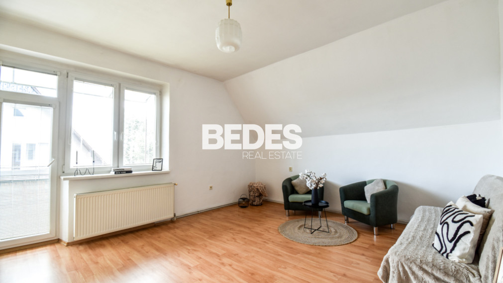 BEDES | Čiastočne zariadený 2- izbovy byt s balkónom