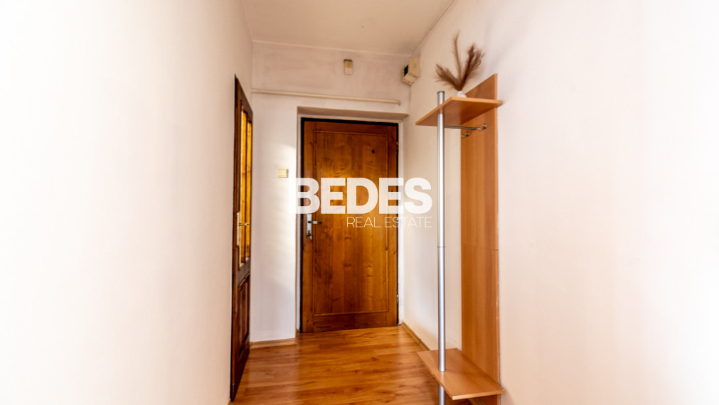 BEDES | Čiastočne zariadený 2- izbovy byt s balkónom
