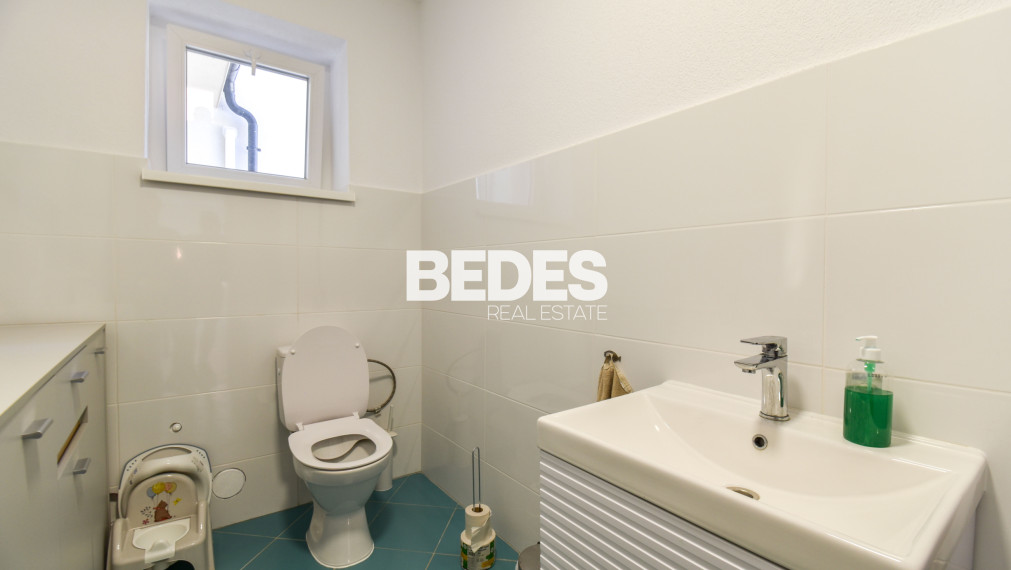 BEDES | Obchodný priestor v blízkosti Bojnickej cesty, 18m2