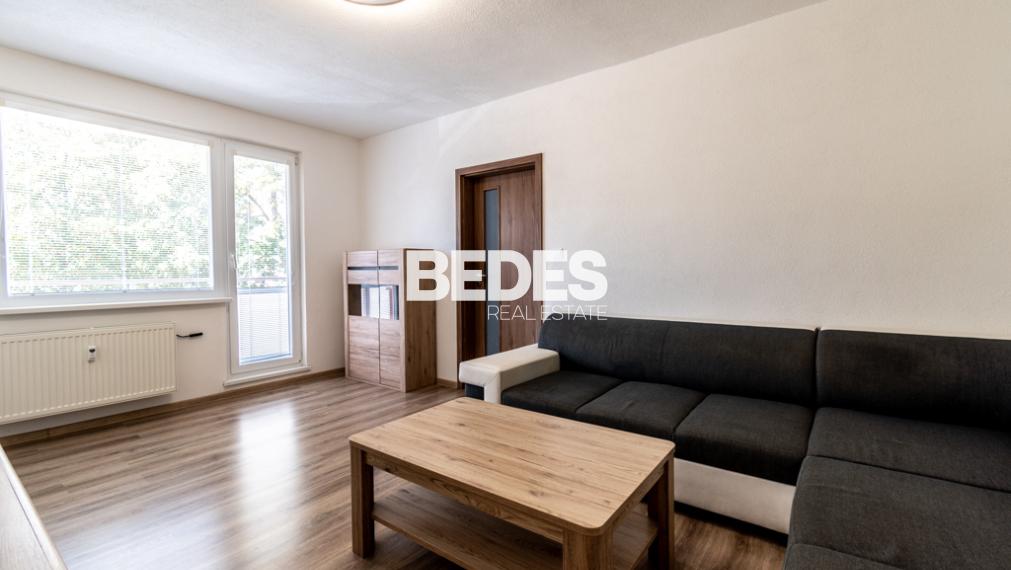 BEDES | Zariadený 3-izbový byt po kompletnej rekonštrukcií