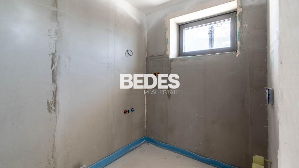 BEDES | Bytový dom s 3 bytovymi jednotkami, Dubnica