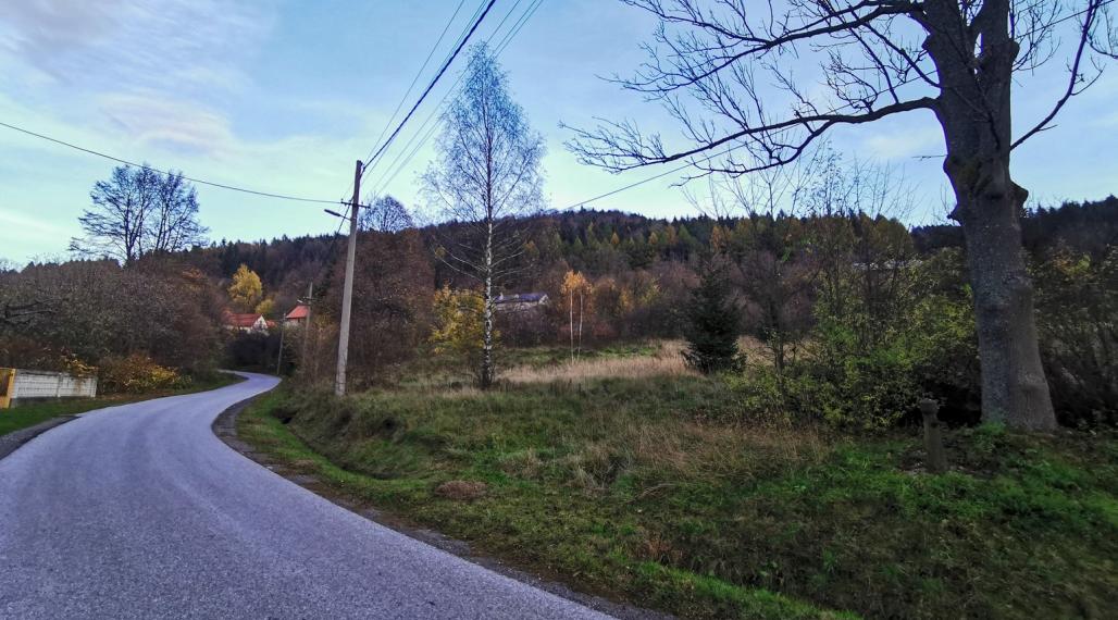 BEDES | pozemok pre výstavbu RD, 696m2, Handlová – N. Lehota