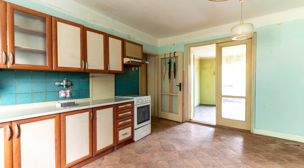 BEDES | 2-izbový byt na kompl. rekonštrukciu, Trenčín – Dlhé Hony