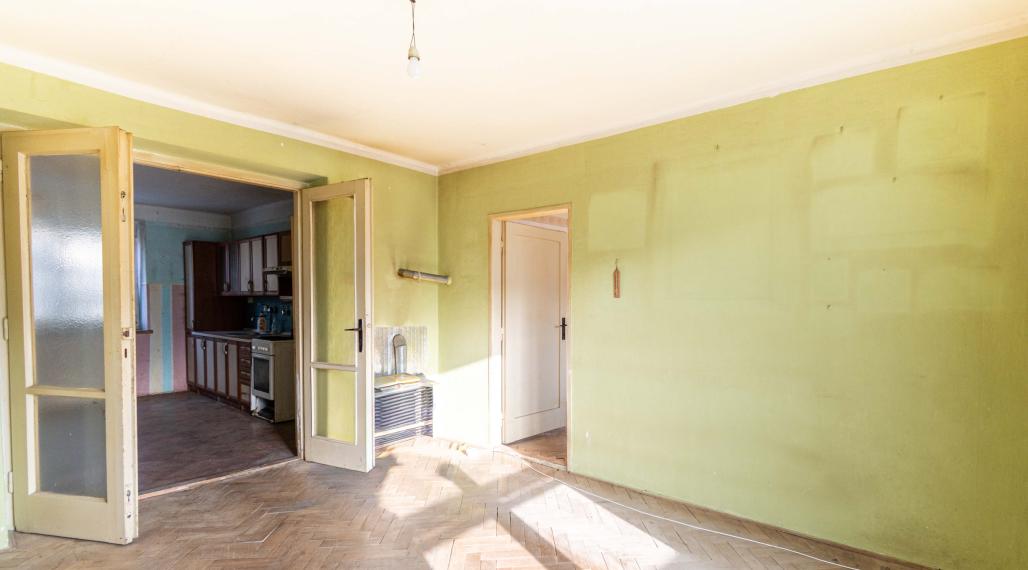 BEDES | 2-izbový byt na kompl. rekonštrukciu, Trenčín – Dlhé Hony